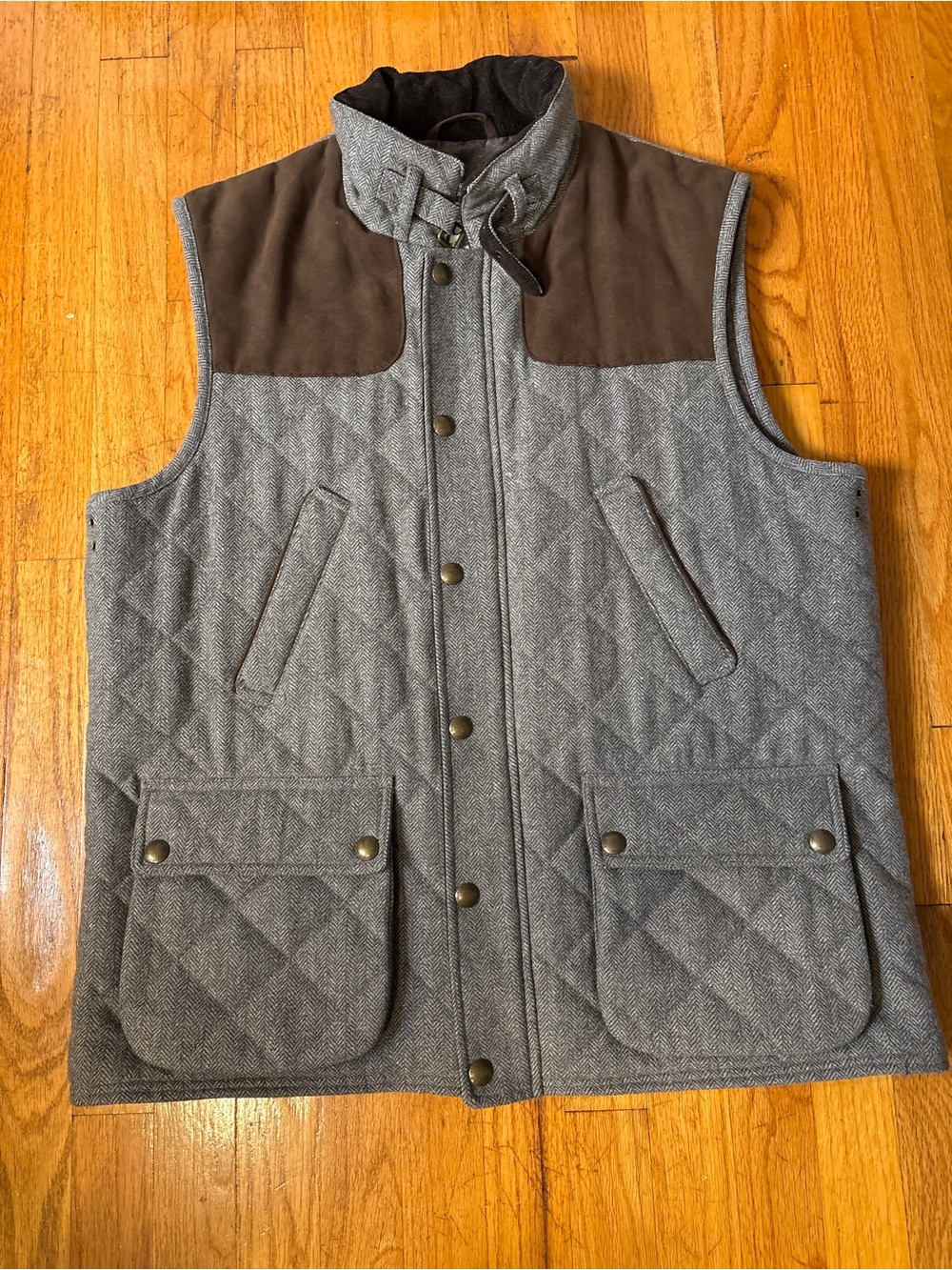 Jos. A. Bank Quilted Gray Vest with Brown Shoulder Yokes